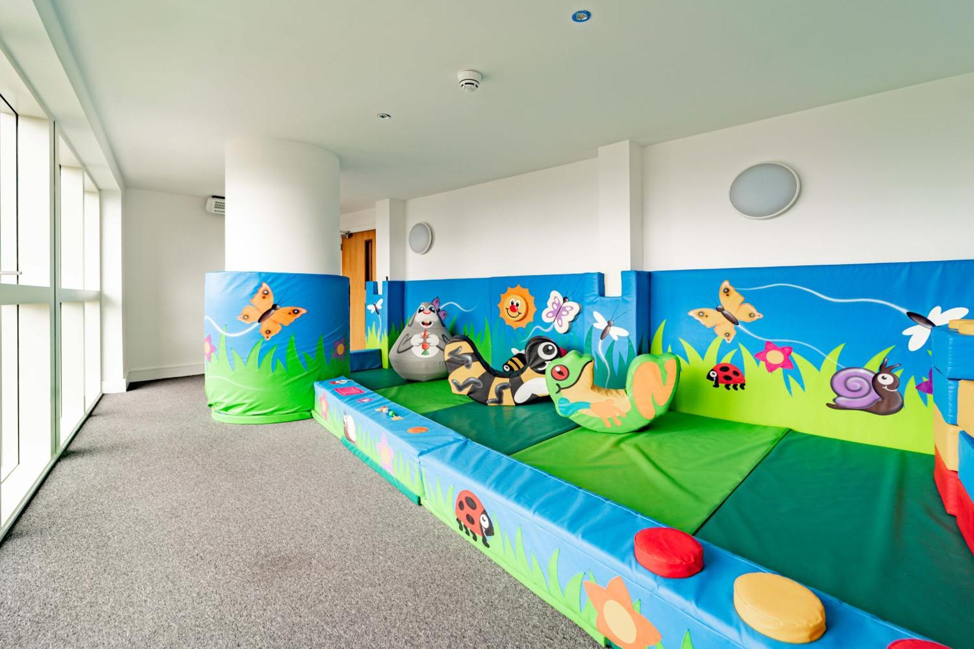 Stylish And Comfortable Canary Wharf Perfect For Long Appartement Londen